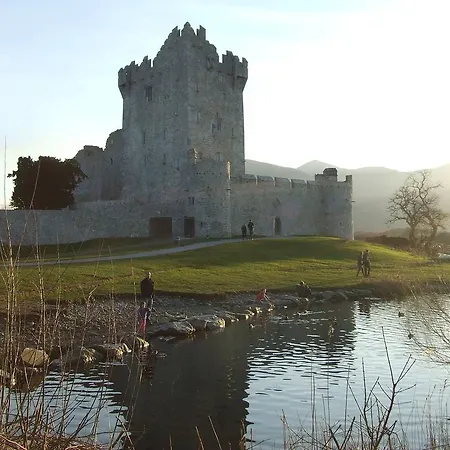 Rockfield House Bed & Breakfast 2*