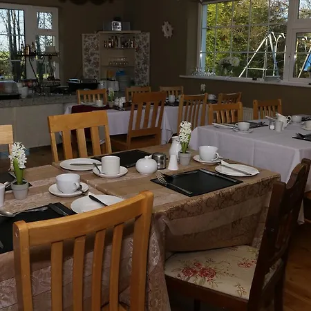 Alojamento de Acomodação e Pequeno-almoço Rockfield House